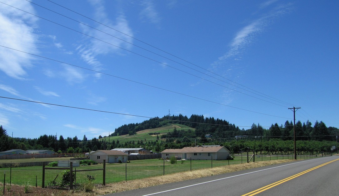 Southeast Benton, OR Rural Home... photo, picture, image (Oregon) at