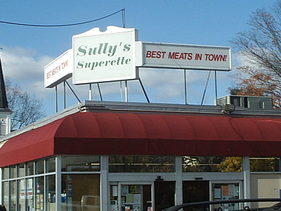 Goffstown, NH: Sully's Superette - Where to shop in Goffstown