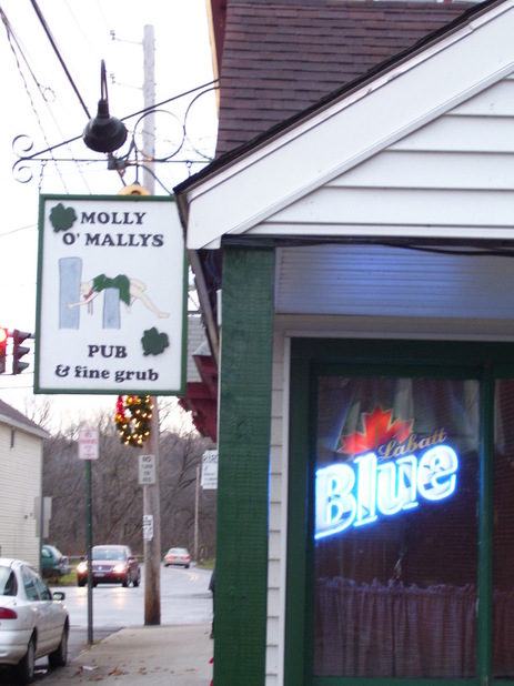 Oriskany, NY: Molly O'Mallys Pub, Oriskany NY