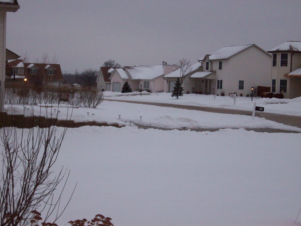 Oak Creek, WI: After the snowfall (Evening)