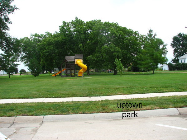 Silver Creek, NE: Main street park