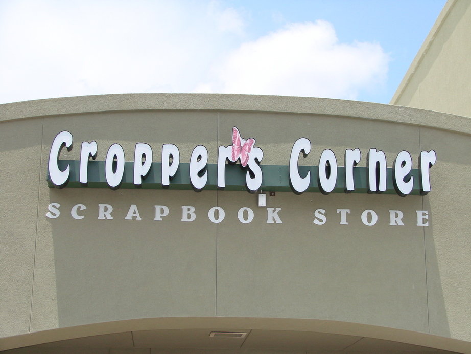 Laredo, TX: Cropper's Corner Scrapbook Store & Workshop