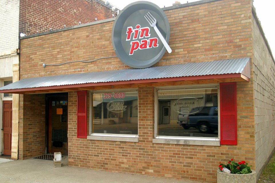 Paxton, IL: Tin Pan Restaurant. Good food, reasonable prices, salad bar, cold beer in ice as you walk in.