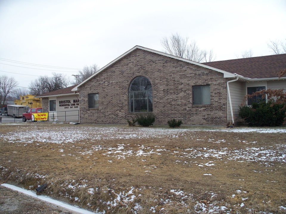 Holden, MO: Bristol Manor Assisted Living Facility