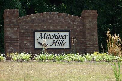 Clayton, NC: Mitchiner Hills Entrance