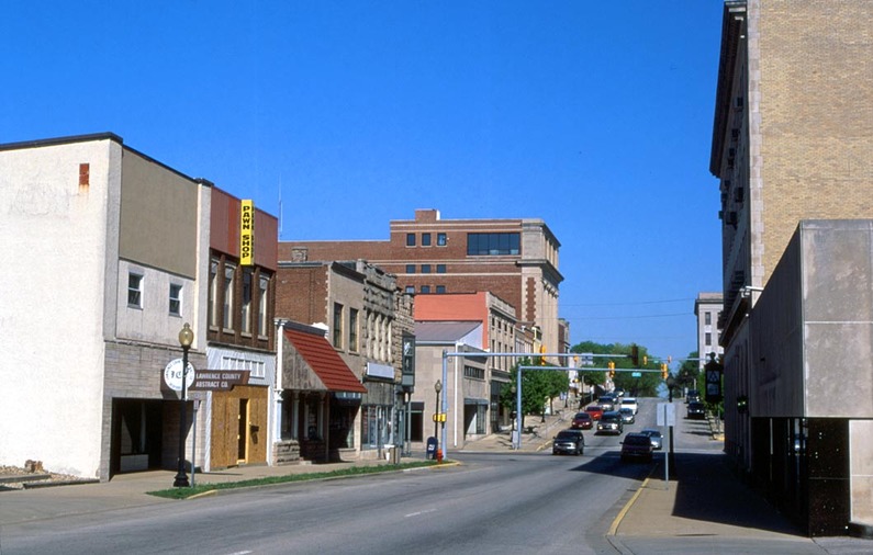 Bedford IN : Downtown Bedford photo picture image (Indiana) at city