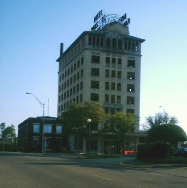 Marshall, TX: the marshall in downtown marshall