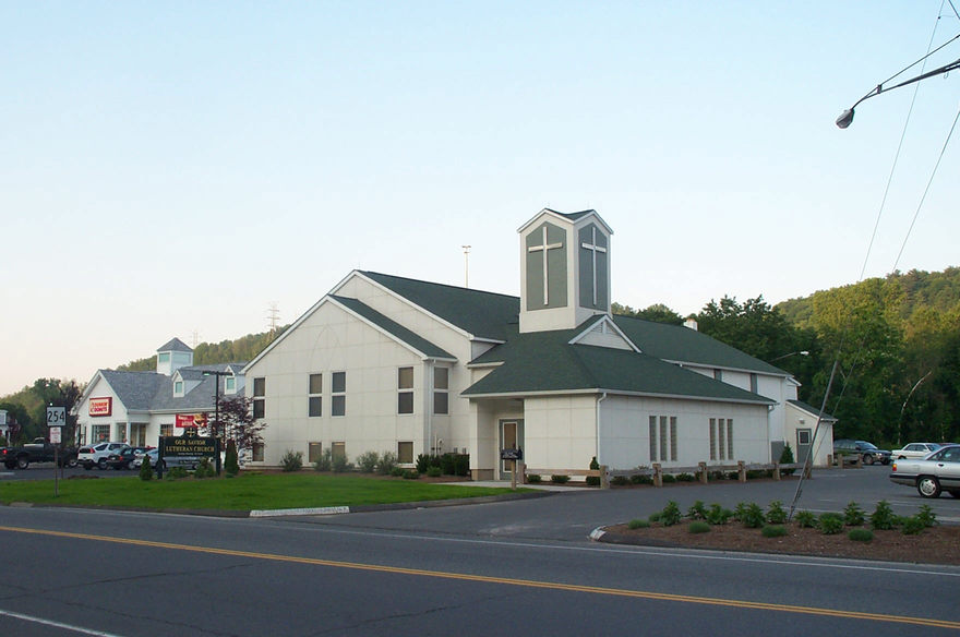Thomaston, CT: Our Savior Lutheran Church, South Main St.