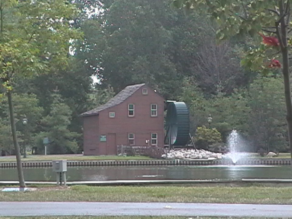 Taylor, MI: Heritage park Mill and pond