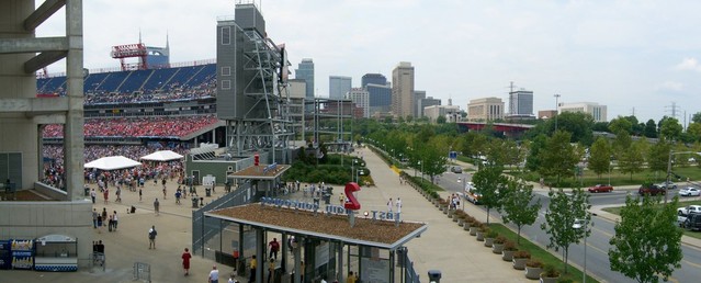 Nashville-Davidson, TN: Downtown Nashville and TheCall at LP Field