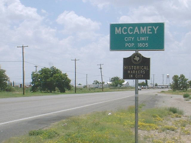 McCamey, TX: City Limits going into McCamey TX on 385