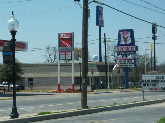 Gainesville, TX: Businesses on California Street