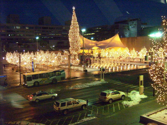 Kansas City, MO: Crown Center Christmas 2007