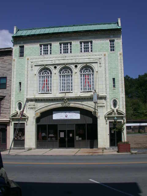 Mahanoy City, PA: Old Elks Theater