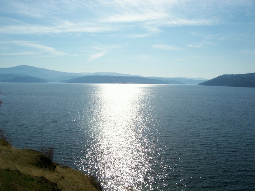 Coeur d, ID: Lake CdA in the fall