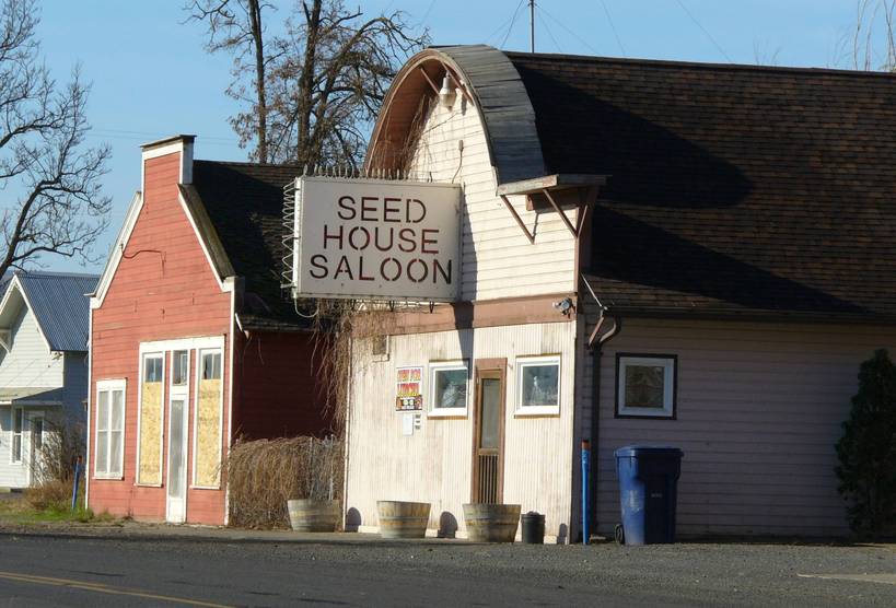 Touchet, WA: Seed House Saloon street scene