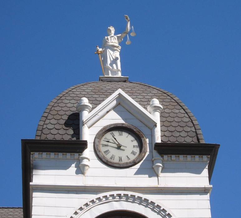 Pomeroy, WA: Court House cupola
