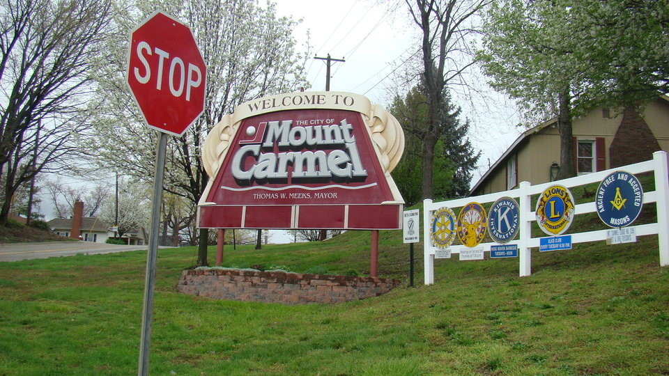 Mount Carmel, IL: Welcome Home