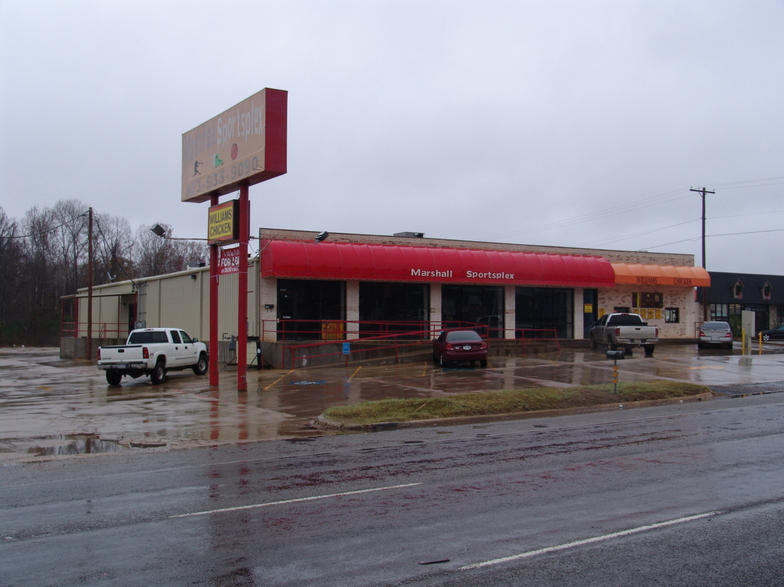 Marshall, TX: Williams Chicken place