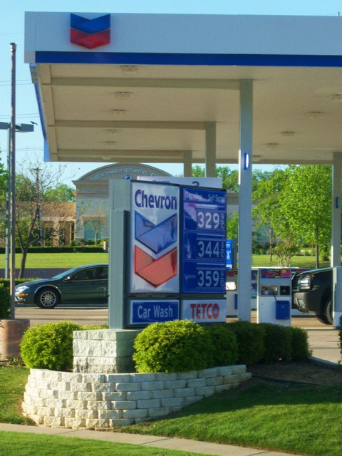 Arlington, TX: Crazy Gas Prices!!! (April 2008)
