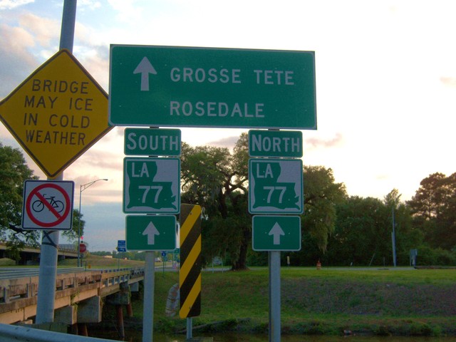 Grosse Tete, LA: Sign on I-20 outer road