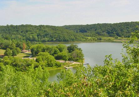 Spring Valley, WI: Eau Galle Recreation Area-Overlook