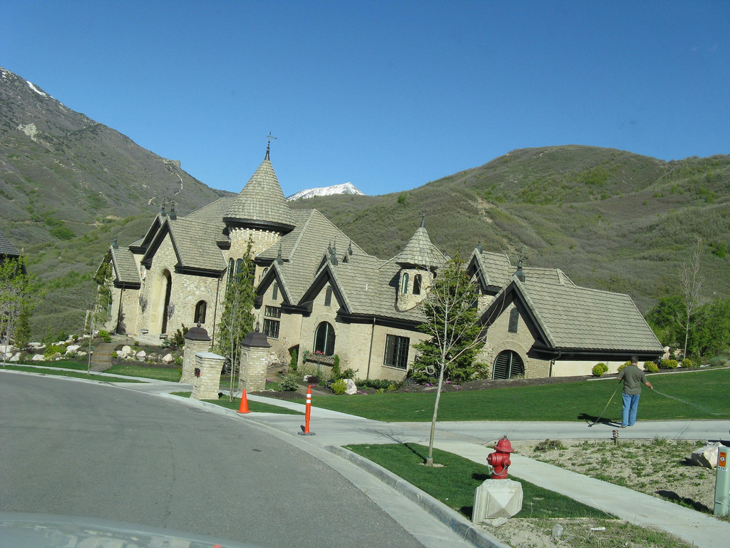 Draper, UT: House In The Mountains