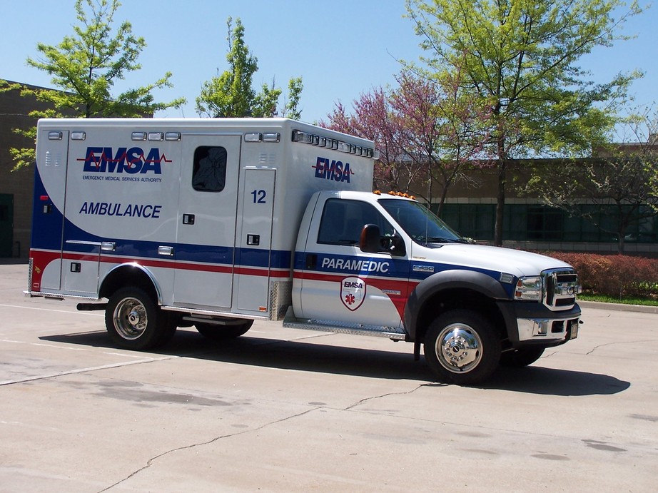 Tulsa, OK: EMSA Ambulance
