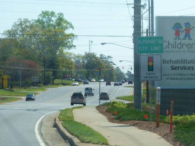 Alpharetta, GA: City Limits sign on GA 9