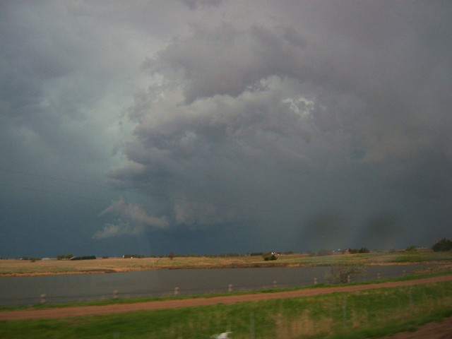 Russell, KS : Bad Storm - May 2008 photo, picture, image (Kansas) at ...
