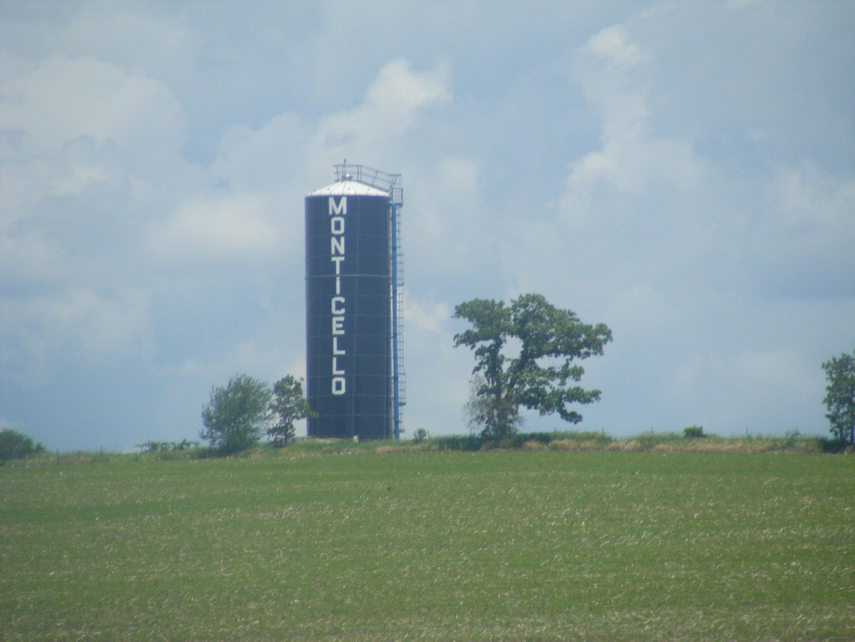 Monticello, WI: Monticello Water tower