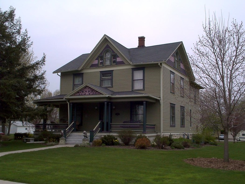 Wilton, IA Old Griffith Funereal Home Now a Private Residence 2005 photo, picture, image (Iowa
