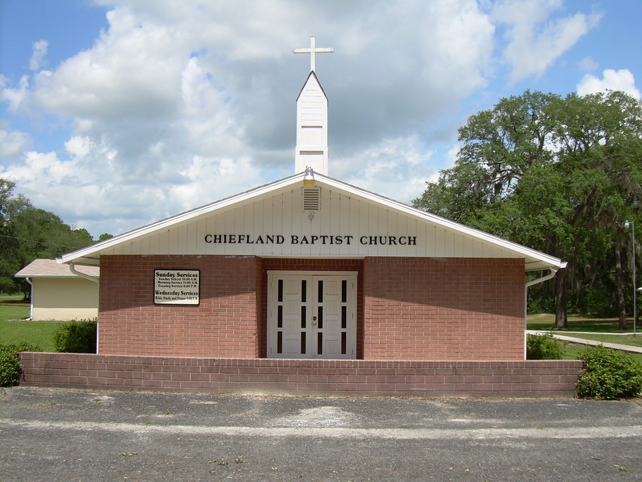 Chiefland, FL: Chiefland Baptist Church