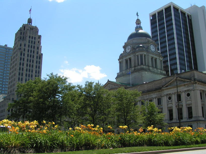 Fort Wayne, IN: Allen County Courthouse Downtown