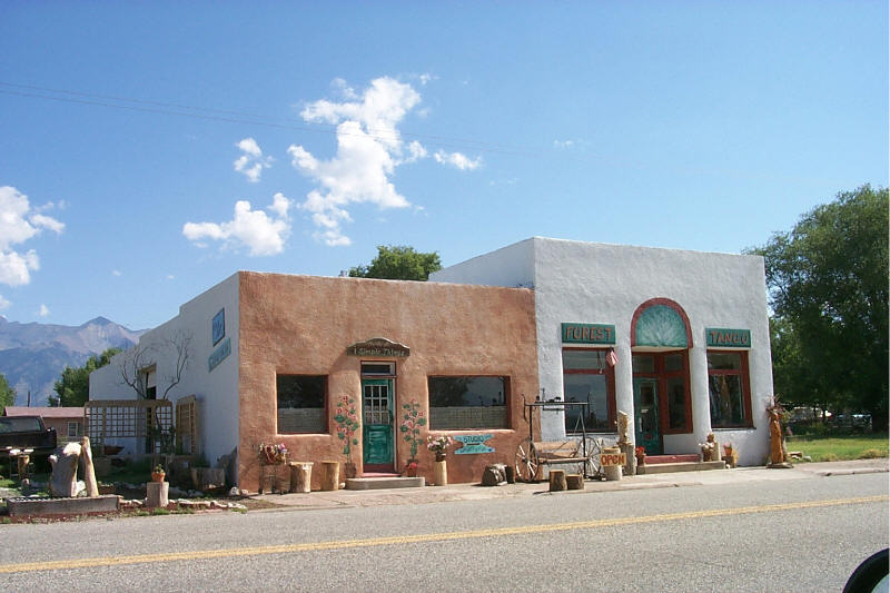 Blanca, CO: Blanco Real Estate Office. User comment: Not a real estate office. This is an art gallery. Never has been a real estate office.