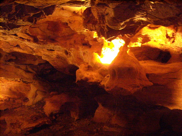 Burnet, TX: Longhorn Caverns State Park