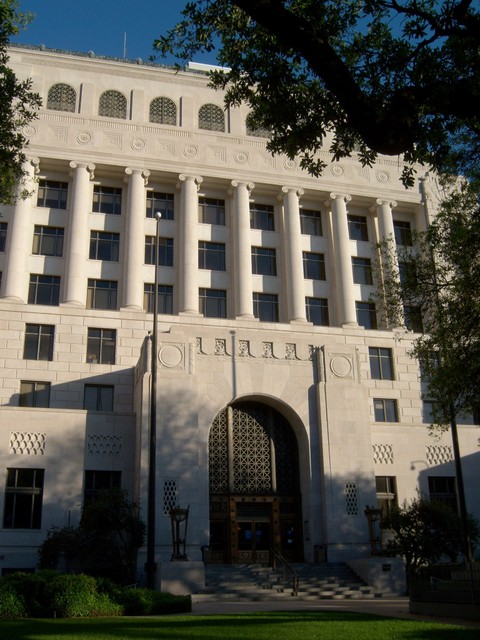 Shreveport, LA: Caddo Parish Courthouse
