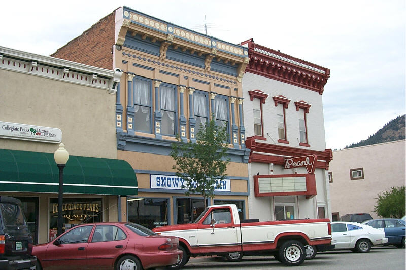 Buena Vista, CO: Pearl Theater