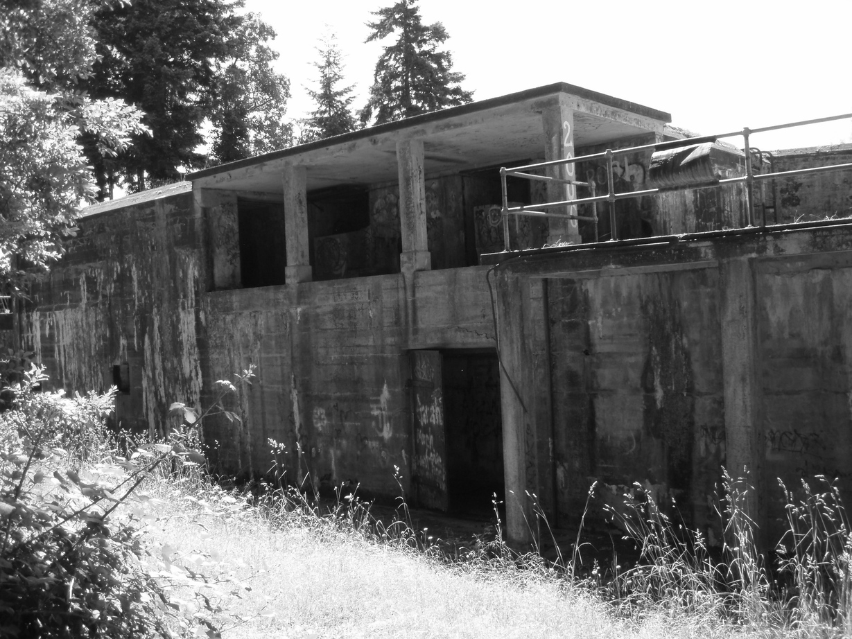 Bainbridge Island, WA: Fort Ward, the Gunnery