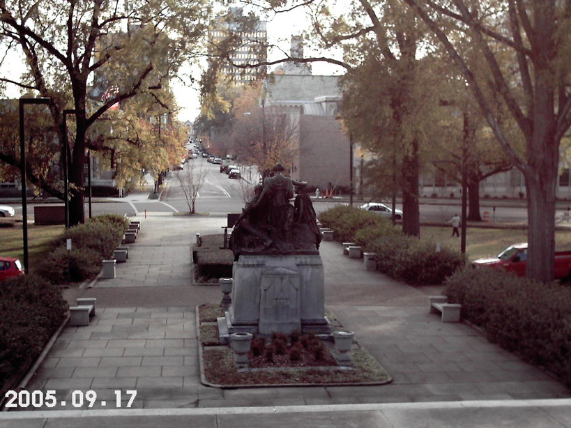 Jackson, MS: Confederate Monument In From Of The State Capitol Building