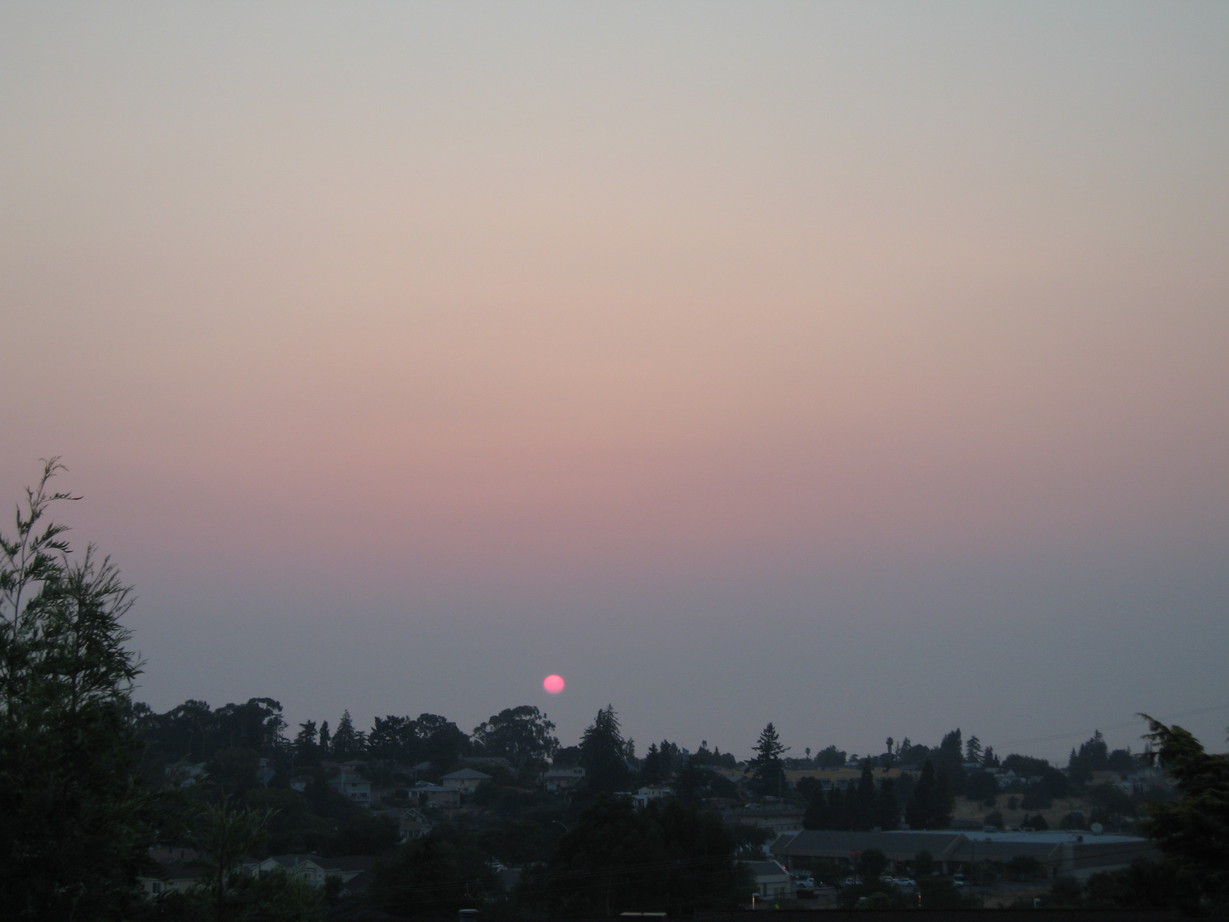Rodeo, CA: Smokey sunset from the fires. The sun is so red!