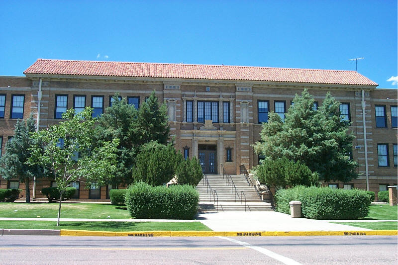 Canon City, CO: High School. User comment: This is not Canon City High School, rather it is C.C. Middle School. It had been the high school until sometime in the 1940's or 50's.