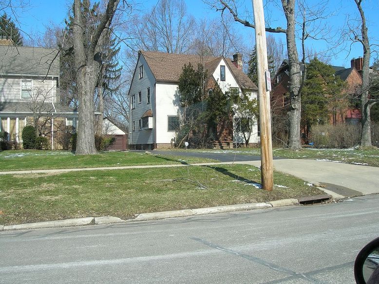 Cleveland Heights, OH: Blanche Ave. House
