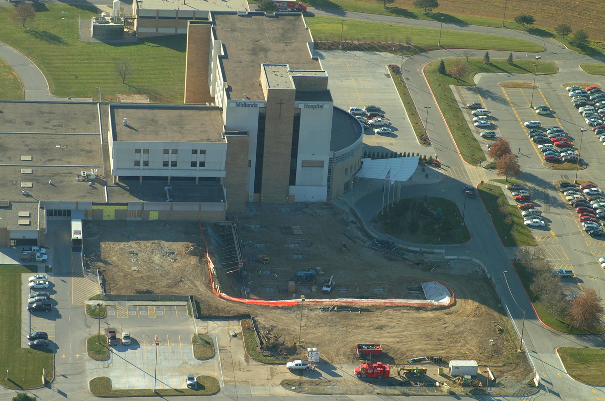 Papillion, NE: Midlands Hospital