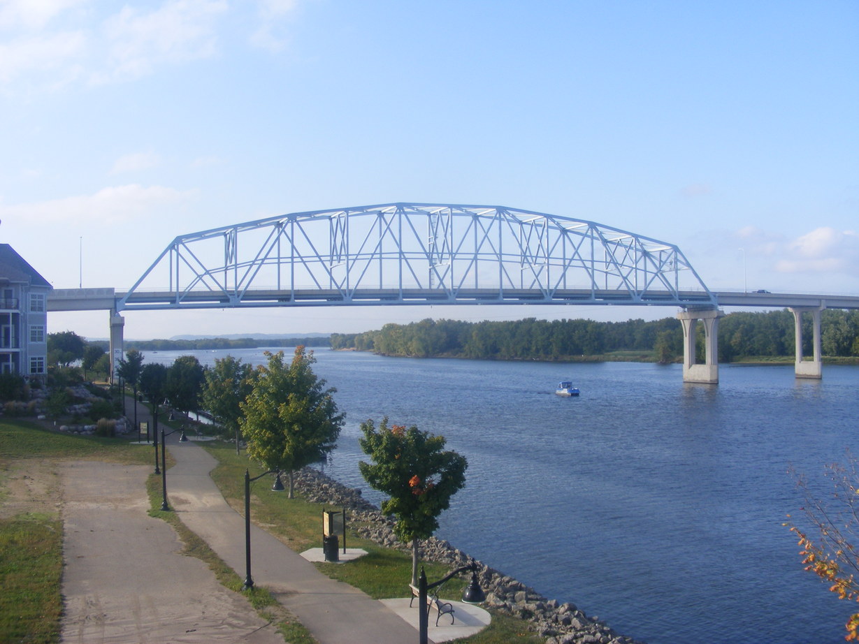 Wabasha, MN: Wabasha Nelson Bridge Wabasha MN