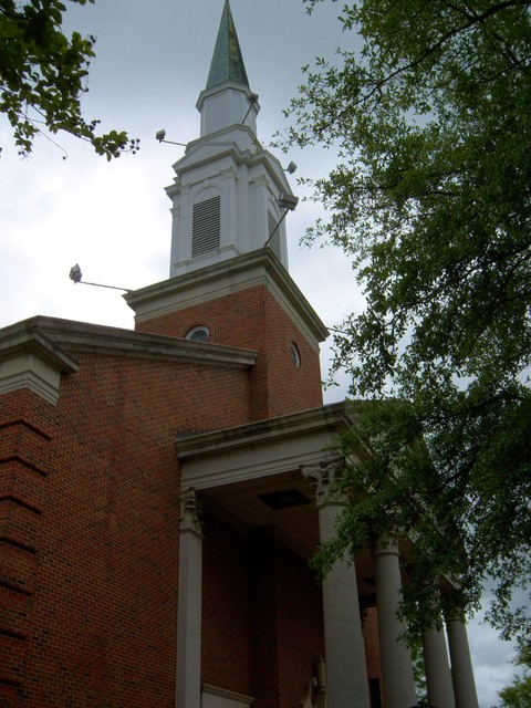 Tuscaloosa, AL: First Baptist Church on Greensboro Ave Downtown