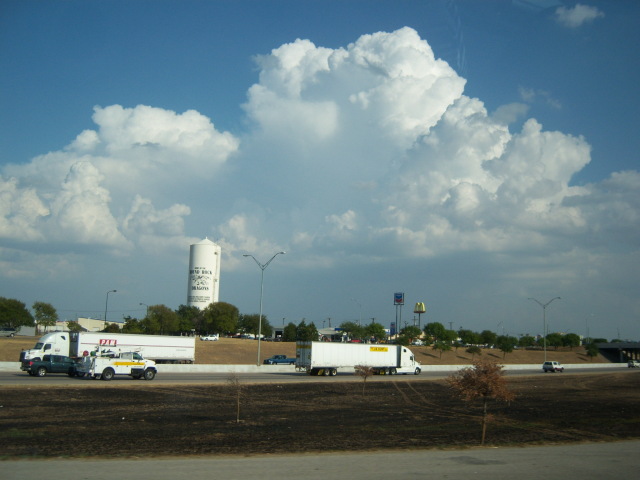 Round Rock, TX: Grass Fire along I-35 at FM 3406