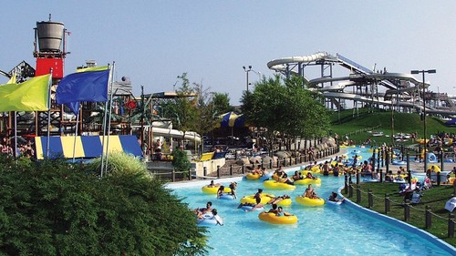 Cherry Valley, IL: Magic Waters Waterpark, Cherry Valley, Illinois