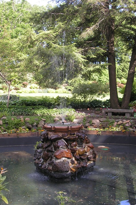 St. Cloud, MN: Munsinger gardens fountain