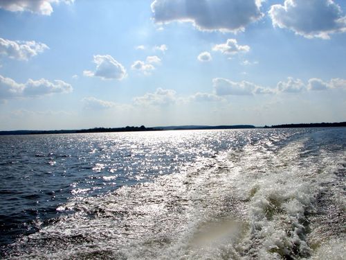 Warsaw, MO: Truman Lake - A Boating Paradise